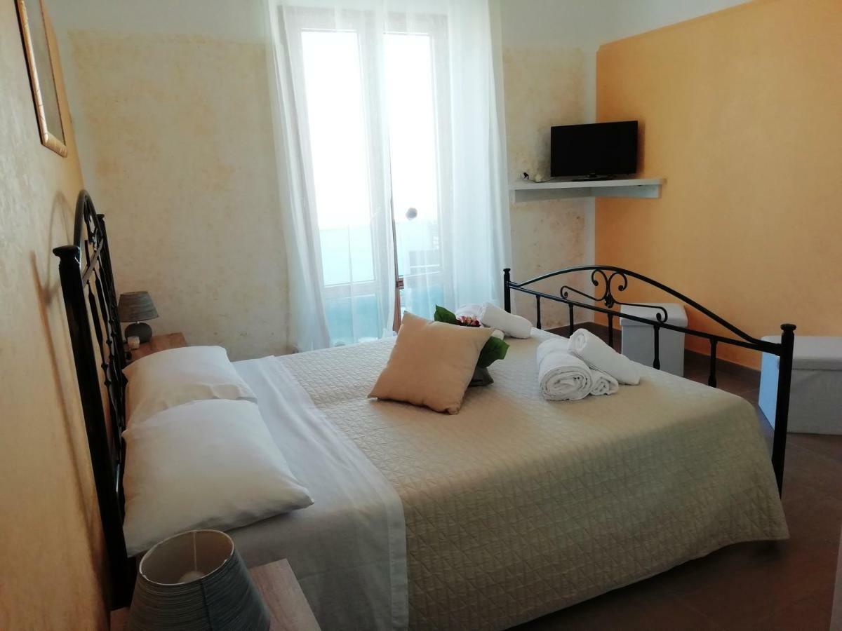 B&B Maresalento 拉卡里 外观 照片